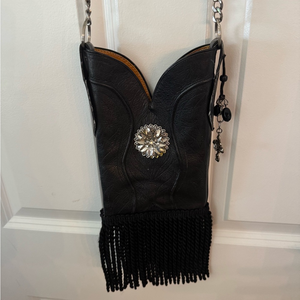 Nocona Cowboy Boot Leather Western
Fringe Bag - Picture 14 of 14